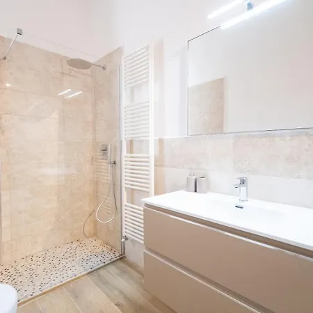 Welcomely - Anna Apartman *